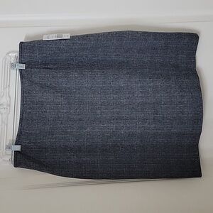 Tahari Size 12 Black White Royal Blue Plaid Pencil Skirt, NEW with Tag